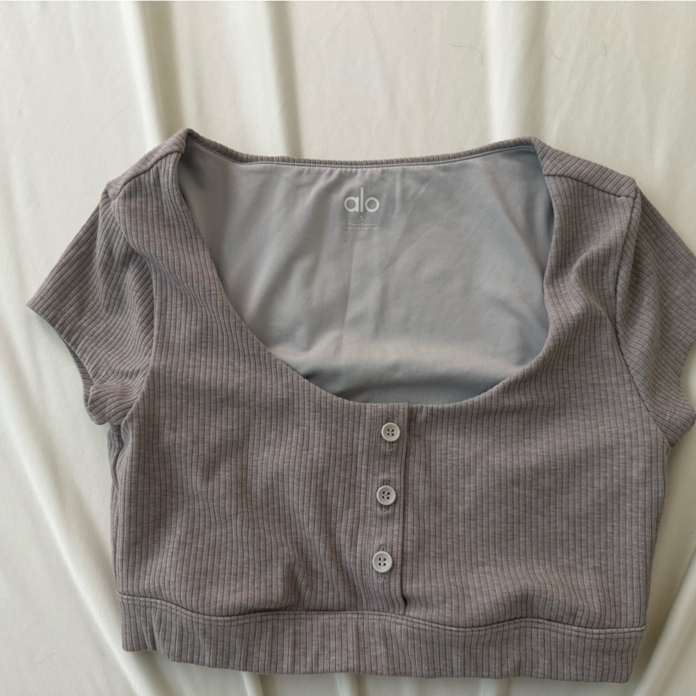 ALO Yoga Charcoal Ribbed Buttoned Top